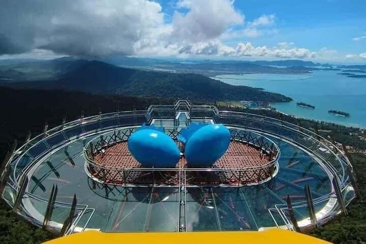 Langkawi SkyCab & SkyBridge: Mount Machinchang Cable Car Experience photo 3