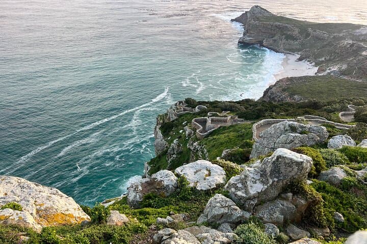 Cape Peninsula Full-Day Private Drive: Chapman's Peak, Cape Point & Boulders