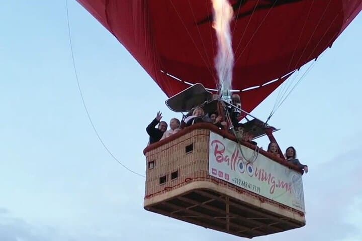 Dawn Hot Air Balloon Over Marrakech: 40–60 Minute Flight with Moroccan Breakfast photo 6