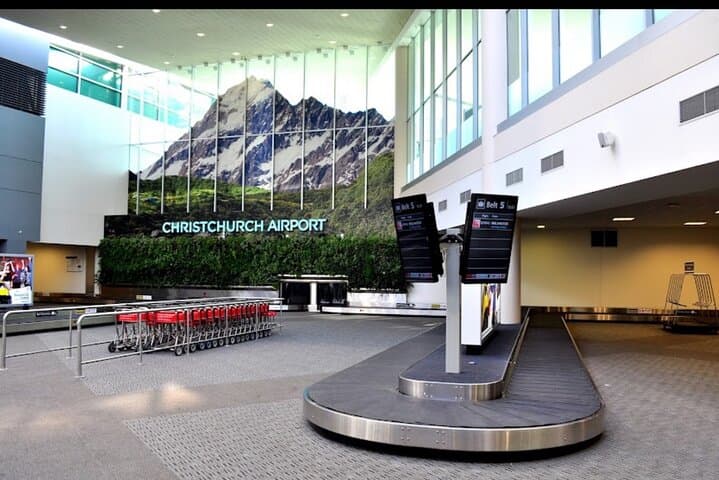 Christchurch Airport to City Centre: Private Transfer with Wi‑Fi & Infant Seats photo 4