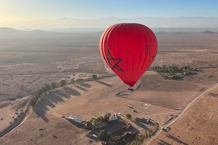 Dawn Hot Air Balloon Over Marrakech: 40–60 Minute Flight with Moroccan Breakfast photo 3