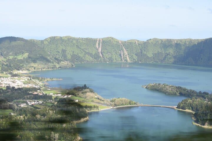 Sete Cidades Private Half-Day: Vista do Rei, Lagoa & Ferraria photo 2