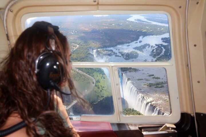 Helicopter Over Victoria Falls: Aerial Tour of Zambezi Gorges & Wildlife