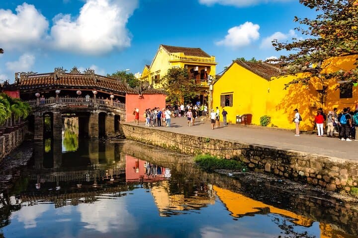 Marble Mountains & Hoi An Day Tour — Caves, Lanterns and Local Flavors photo 6