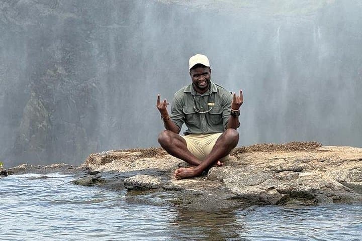 Cataract Island Pools: High-Water Swimming & Guided Tours at Victoria Falls photo 2