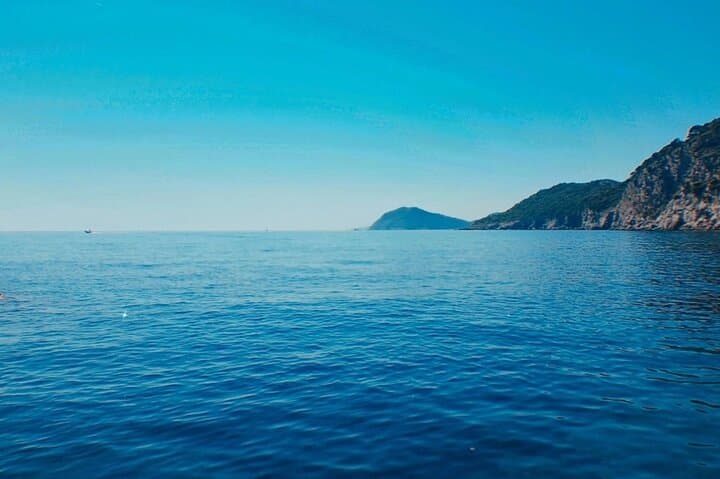 Private Sunset Cruise Dubrovnik: Elaphite Islands Speedboat Tour photo 4