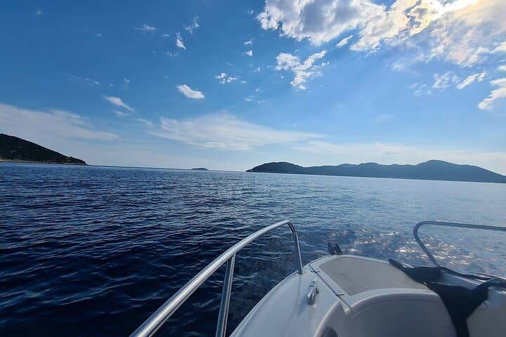 Private Sunset Cruise Dubrovnik: Elaphite Islands Speedboat Tour photo 6