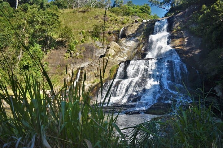 Diyaluma Falls Day Hike and Natural Pool Swim from Ella photo 3