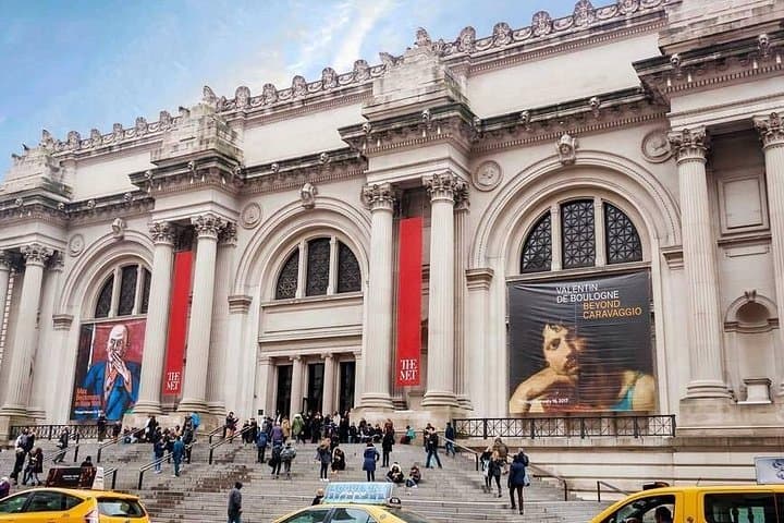 New York Half-Day Walking Tour: Lincoln Center, Central Park & The Met photo 1