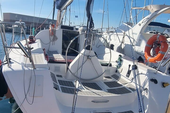 Sunset Sail in Marbella: Puerto Banús Evening Cruise with Drinks & Snacks photo 5
