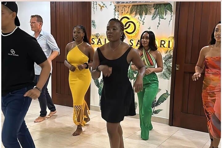 Casco Viejo Salsa Lesson and Night Out in Panama City photo 3