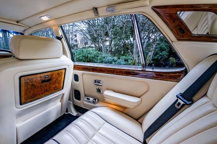 Luxury Rolls‑Royce Chauffeured Wine Tasting Tour to Willamette Valley photo 2