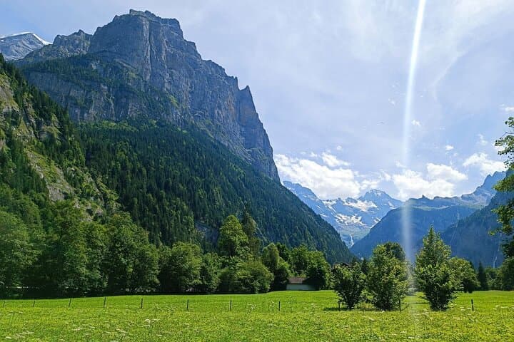 Explore Interlaken: Half-Day Private Highlights Tour of the Bernese Oberland photo 5