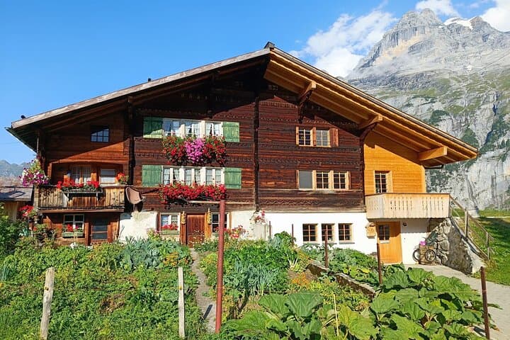 Explore Interlaken: Half-Day Private Highlights Tour of the Bernese Oberland photo 6