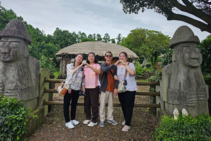 Customized Private Jeju Day Tour with Local Guide Mr. LEE Hong-min photo 5