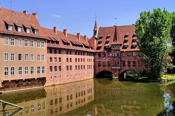 Private Nuremberg Old Town Walking Tour: Dürer House, Castle & Markets photo 3