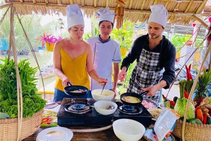 Hoi An Basket Boat, Lantern Making & Cooking Class on the Thu Bon River photo 6