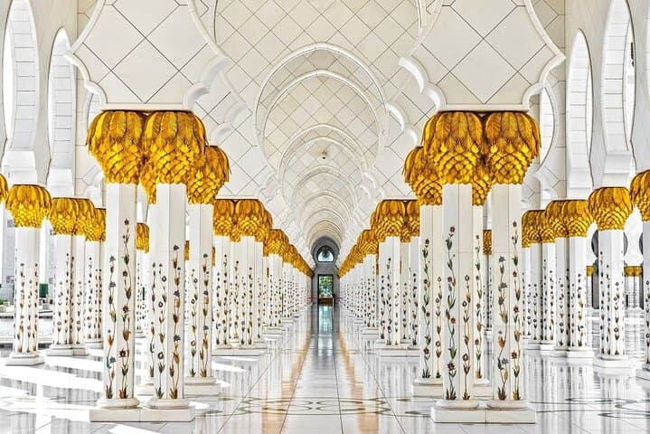 Abu Dhabi Day Trip: Louvre, Sheikh Zayed Mosque & Corniche from Dubai photo 6