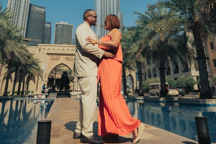 Dubai Proposal Photoshoot: Capture Your Moment by Burj Khalifa and the Dunes photo 2