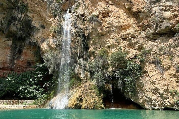 Valencia Waterfall Hike: Caves, Swimming Pools & Buñol Nature Tour