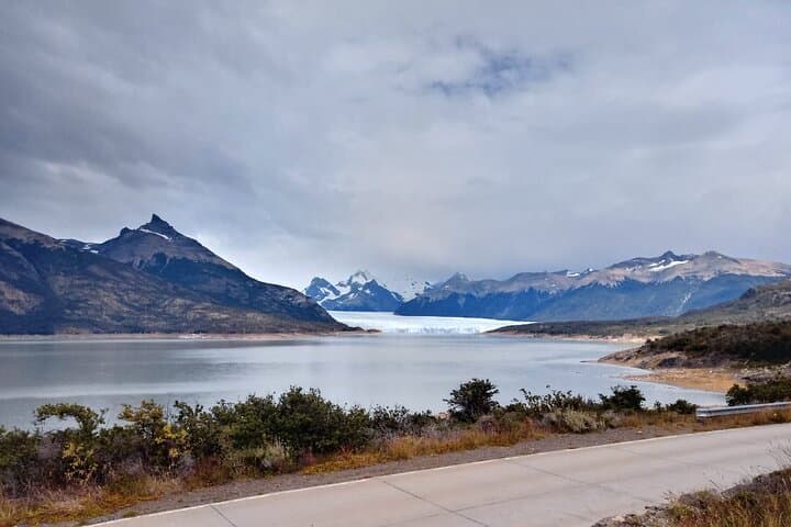 Perito Moreno Glacier Walkways: Full-Day Tour from El Calafate photo 6