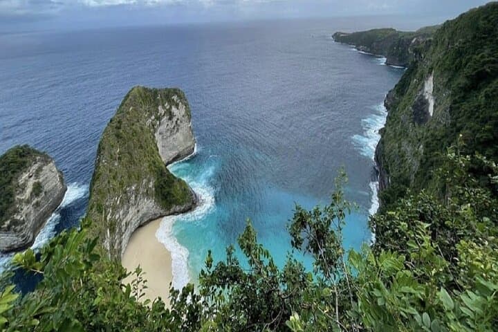 Island-Hopping Nusa Penida & Lembongan: 2-Day Tour from Sanur photo 1