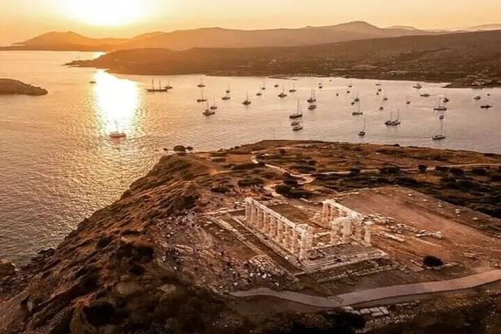 Sunset at Cape Sounion: Private Temple of Poseidon Tour from Athens