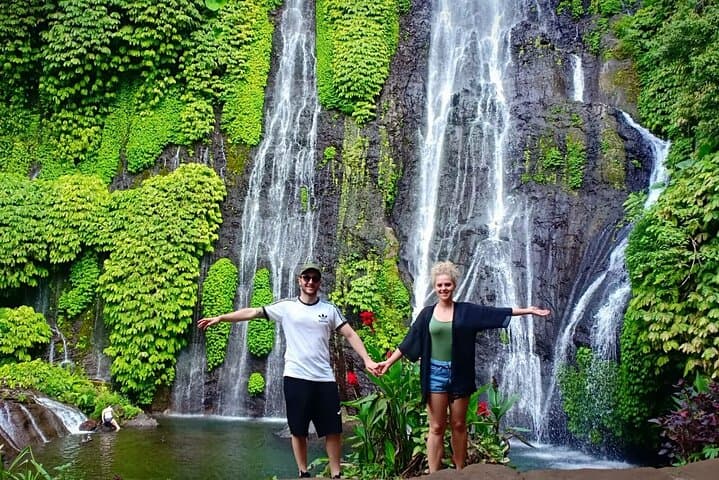 Full-Day Bali North West Tour: Banyumala Waterfall, Handara Gate & Ulun Danu