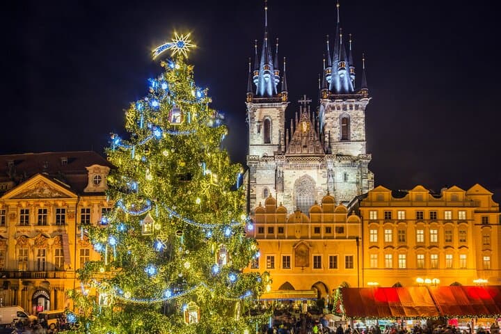 Christmas in Český Krumlov: Private Festive Walking Tour photo 6