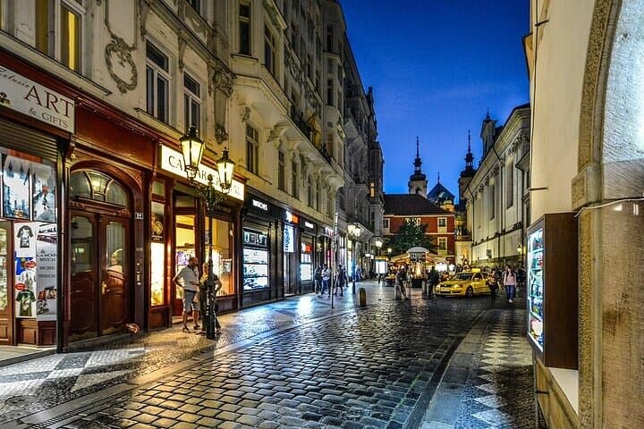 Prague Highlights: Castle, Charles Bridge & Old Town Walking Tour photo 3