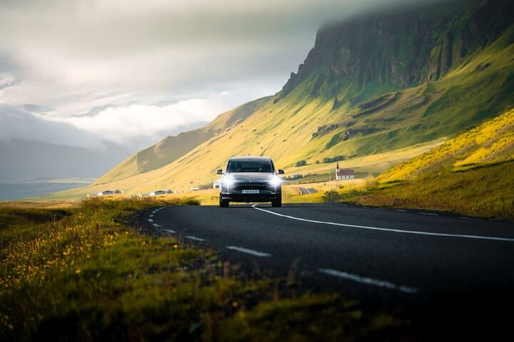 Private Golden Circle Tour: Explore Þingvellir, Geysir, Gullfoss & Kerid photo 2