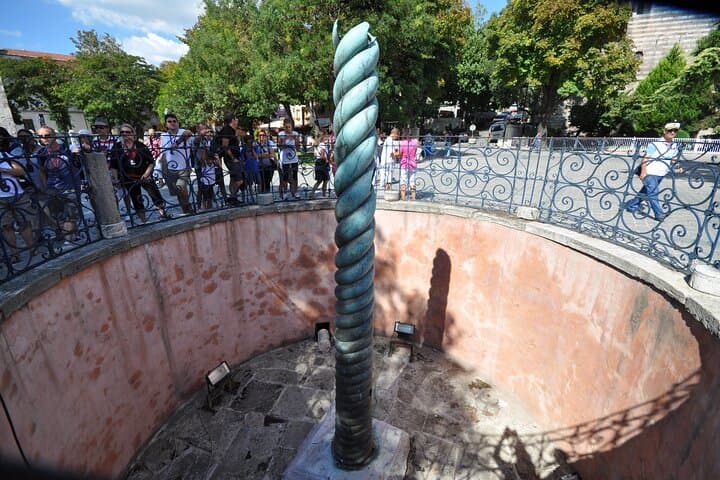 Blue Mosque Expert-Led Tour: Sultanahmet Walking Experience photo 5