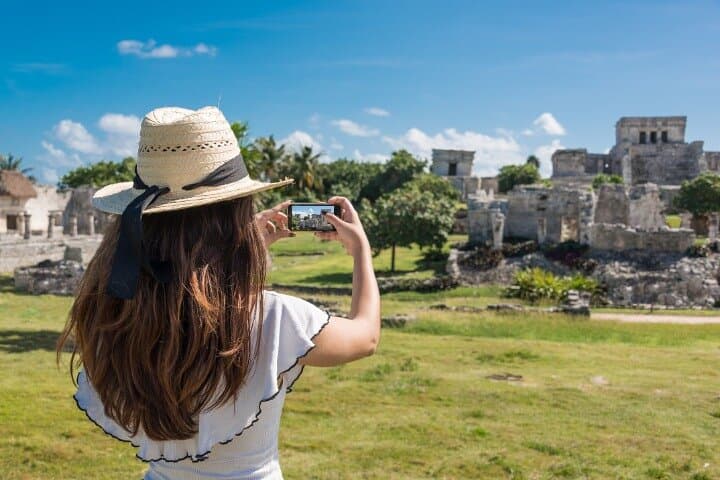 Tulum Ruins and Cenote Guided Tour: Full-Day Maya Coastal Adventure from Cancun