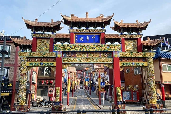 Seoul Layover: Private Incheon Cultural Odyssey from Incheon Airport