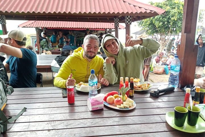 3-Day Rinjani Summit Trek: Sunrise at 3,726 m, Crater Lake & Hot Springs photo 1