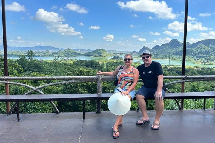 Hoa Lu, Tam Coc & Mua Cave: Day Trip to Vietnam’s River Karsts and Hilltop Views photo 6