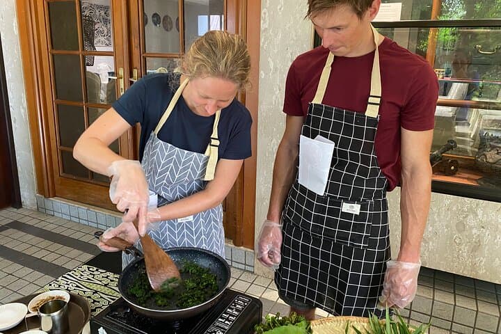 Kuching Bike & Cook: Riverfront Village Ride & Sarawak Cooking Class photo 2