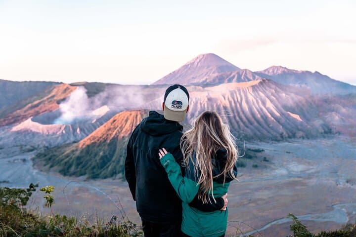 Bromo and Ijen Volcano Tour from Surabaya: Sunrise Seas of Sand & Blue Fire photo 6