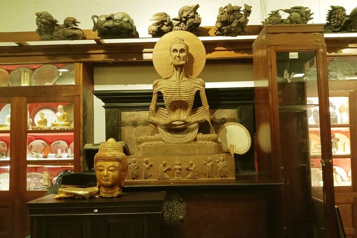 Colombo City Highlights: Private 5‑Hour Cruise‑Stop Tour of Colombo's Cultural Core photo 5