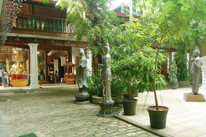 Colombo City Highlights: Private 5‑Hour Cruise‑Stop Tour of Colombo's Cultural Core photo 4