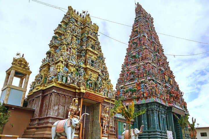 Colombo Full-Day Private City Tour by Air-Conditioned Car
