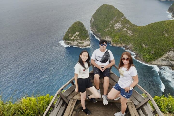 Nusa Penida Private Tour: Kelingking, Diamond Beach & Molenteng Tree House photo 4