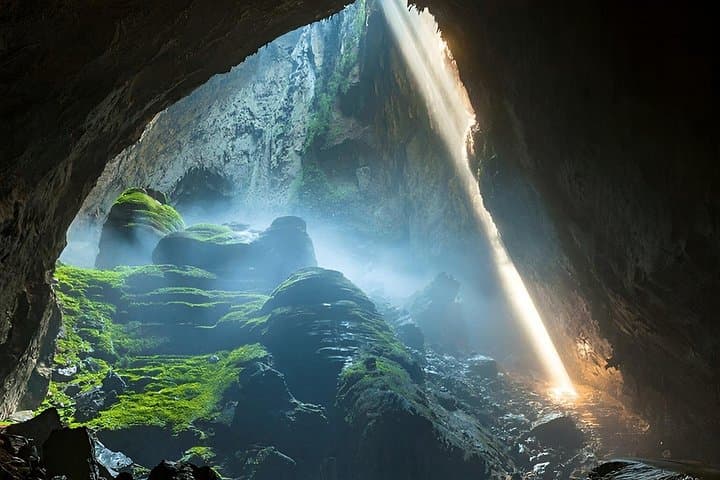 One-Day Journey to Paradise Cave from Hue — Thien Duong Cave 2026 Guide