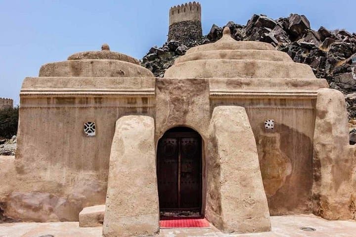 Six-Emirates Private Day Tour: Dubai to Fujairah Highlights photo 3