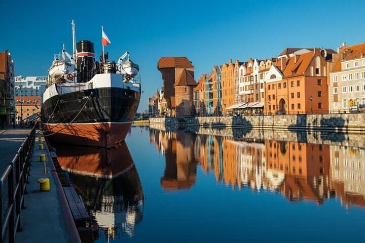 Gdańsk Must-See Private Walking Tour: Golden Gate to the Crane photo 1