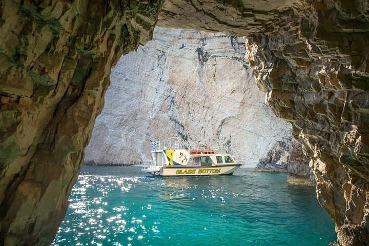 Glass-Bottom Turtle Boat Tour: Keri Caves & Marathonisi, Zakynthos