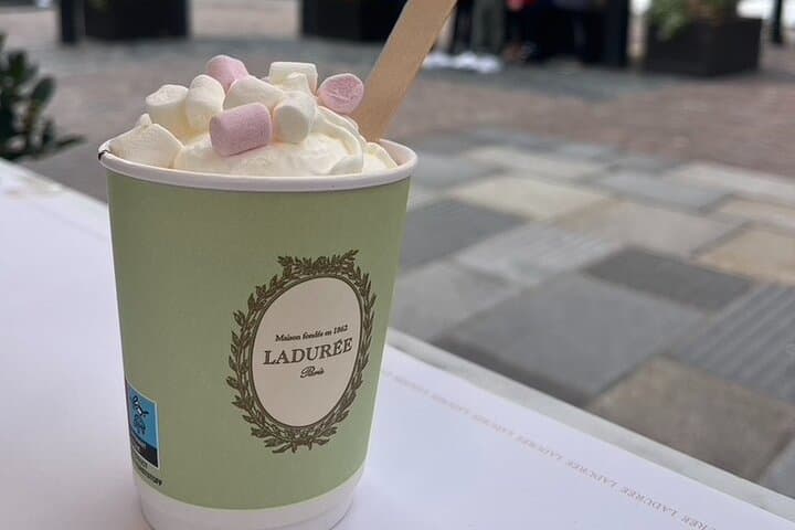Covent Garden Walking Tour: Sweets, Secrets & Theatreland Stroll photo 2