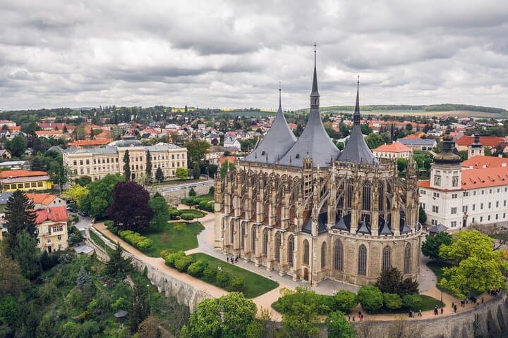 Private Kutna Hora Day Trip from Prague — St. Barbara & Sedlec Ossuary photo 2