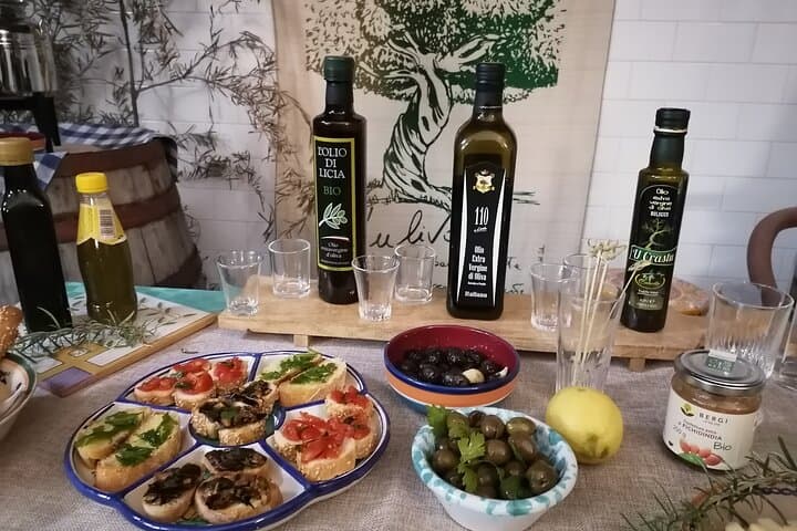 Sant'Ambrogio Olive Oil Tour near Cefalù: Tasting at Garbo Mill photo 1
