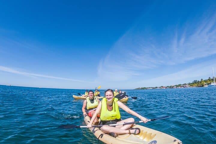 Kayak and Snorkel West End Roatan: Blue Channel & Turtle Crossing Adventure